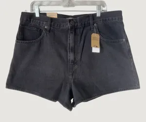 1511 |‎ NWT Levi's High Waisted Cotton Retro Mom Shorts Black Denim Women 18 thumbnail 1