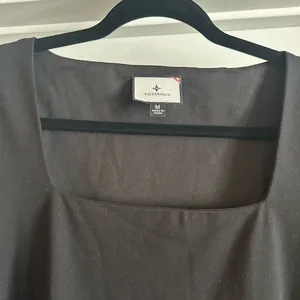 Tuckernuck Black Square-Neck Shift Top thumbnail 2
