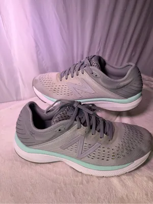 New Balance Women's Light Gray Running Sneakers with Mint Trim thumbnail 2