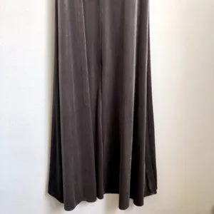 NWT After Six One Shoulder Velvet Maxi Dress Gown in Caviar Gray‎ thumbnail 8