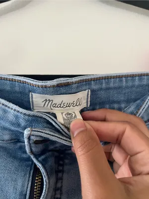 Madewell Curvy Roadtripper Jeans 29P Light Wash Blue Distressed Skinny High Rise thumbnail 4
