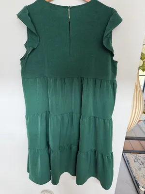 Kirundo Emerald Tiered Midi Dress with Flutter Shoulders thumbnail 2