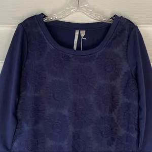 LC Lauren Conrad Embroidered Sweatshirt Sz M thumbnail 4