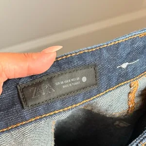 Zara‎ ZW Collection Mid Rise Baggy Jeans US 6 thumbnail 5