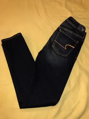 NWOT AEO Skinny Jeans Size 6 Long thumbnail 3