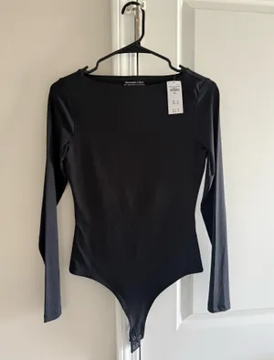 Abercrombie Long Sleeve Bodysuit Black thumbnail 2