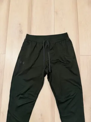 Under Armour Black Joggers Athletic Pants Men's Size Large thumbnail 2