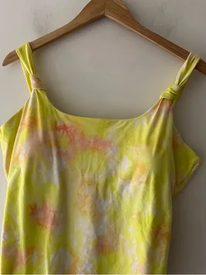 NEW!!‎ Aerie Yellow Tie Dye One Piece Full Coverage Swimsuit thumbnail 3