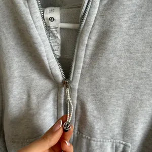 Lululemon Scuba Oversized Full-Zip Hoodie thumbnail 3