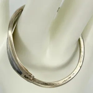Vintage Silver Tone Abalone Shell Flower Inlay Bangle Child's Bracelet thumbnail 4