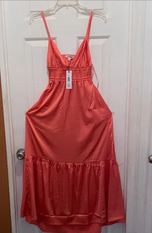 Steve Madden spring rose  Midi Dress NWT thumbnail 1