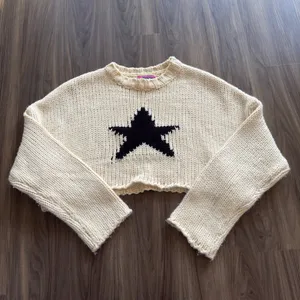 Edikted Cropped Sweater thumbnail 2