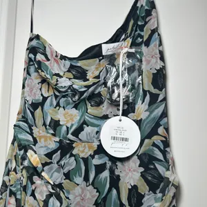NWT Petal and Pup Amren Floral One-Shoulder Tiered Asymmetric Dress women's 2 thumbnail 5