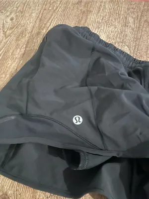 Lululemon Black Hotty Hot Low Rise Short Size 8 Tall thumbnail 5