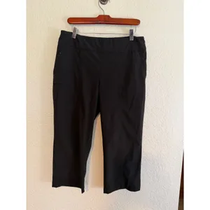 Chico's Zenergy Golf Pants Black 0.5 Womens Pull On Cropped Activewear thumbnail 7
