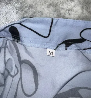 Light Blue Faces MIDI Skirt Size M thumbnail 2