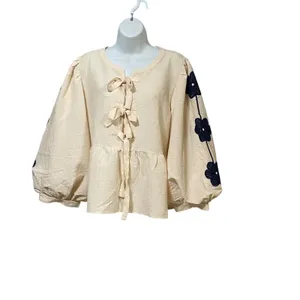 Jodifl Cream Balloon Sleeve Bow Front Peplum Blouse Navy Floral Crochet L thumbnail 2