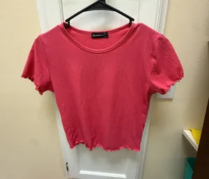 Popular 21 Pink Ribbed Short Sleeve Lettuce Edge Crop Top thumbnail 1