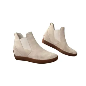 Sorel Boots Women's Size 8.5 White Suede Chelsea Wedge Ankle Booties Minimalist thumbnail 11