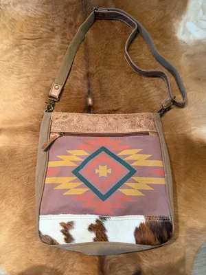 NWOT Trailblazer Aztec + Cowhide Shoulder Bag Brown thumbnail 3