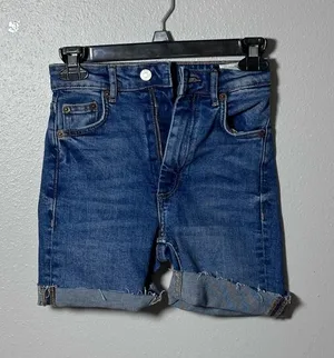 Blue Denim Zara Women‎ Denim Blue High Rise Shorts size 0. thumbnail 1