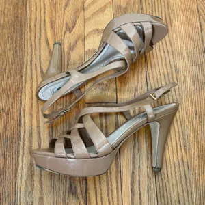 Miu Miu Tan Patent Leather Strappy Platform Slingback Heels Sandals size 39.5‎ thumbnail 7