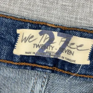 We The Free Jeans Womens 27 Blue Medium Wash High Rise Straight Distressed Denim thumbnail 9
