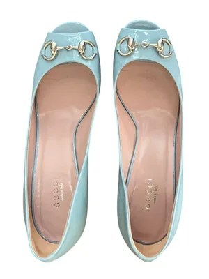 Gucci Women’s Silver Horsebit Light Blue Patent Leather Peep Toe Heels Size 39 thumbnail 2