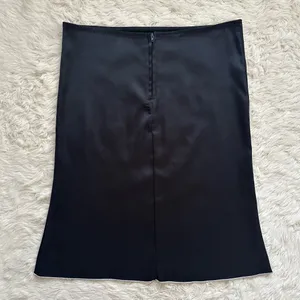 Vintage Vixen Skirt Knee Length Satin Sequins Floral Y2K 2000s Glam Black Sz M thumbnail 2