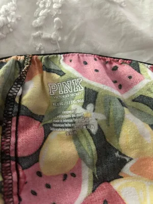 Pink Victoria’s Secret Tropical Fruit Print Cotton Boxers PJ Bottoms Size XL thumbnail 4