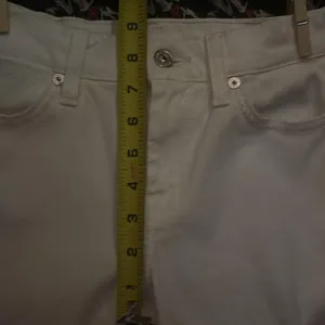 7 For All Mankind 7FAM White Jeans 24 Boho Casual Festival Hippie Minimalist thumbnail 6