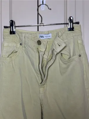Zara Women’s Size 0 High-Waisted Frayed Hem Wide Leg Jeans Light Green Ankle thumbnail 4