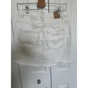 Free People Women's Brea Cotton Cutoff Denim Skirt Deco 28 thumbnail 3