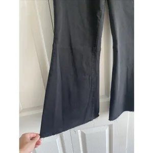 We the Free Womens 31 Free People Black Flare Leg‎ Denim Pants thumbnail 3