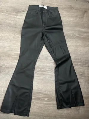 Hollister Leather Pants High-Rise thumbnail 1