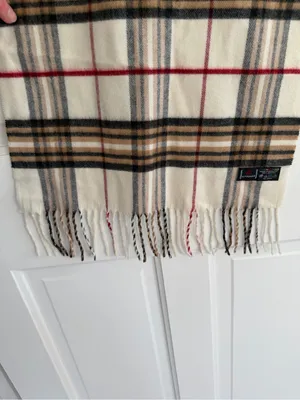 V. Fraas Cashmink Plaid Scarf Ivory Beige Black Red Polyester Fringe Germany thumbnail 3