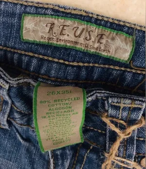 R.E.U.S.E. Blue Jeans Size “26” ( Size 2 ) thumbnail 2