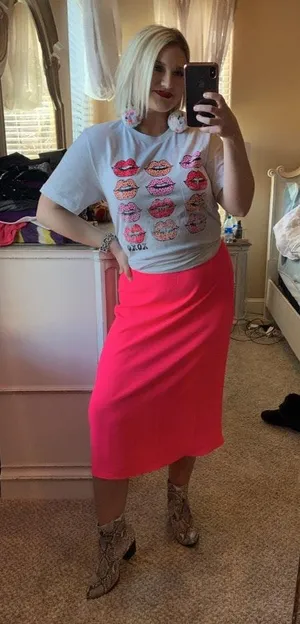Boutique Hot Pink Skirt thumbnail 1