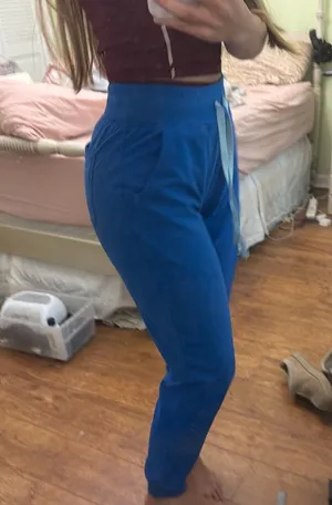 FIGS Women’s Royal Blue Joggers thumbnail 1