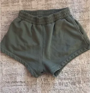 Daily Drills Super Shorts thumbnail 3