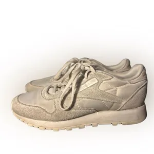 Reebok Classic Leather Suede Shoes Womens Size 6 Whisper Grey Sneakers thumbnail 5