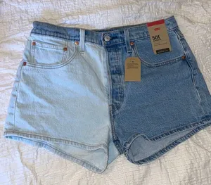 Levi's 501 Shorts thumbnail 1