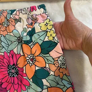 Shirley & Stone Vibrant Floral Sleep Set thumbnail 6