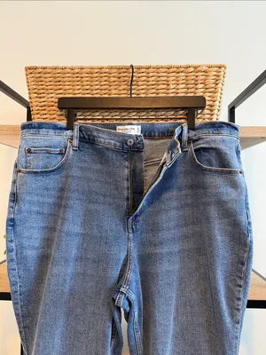 Abercrombie & Fitch The Slim Straight Ultra High Rise Jeans, 35/ 20 Long thumbnail 5