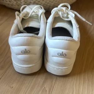 Alo Recovery Mode Sneaker thumbnail 4