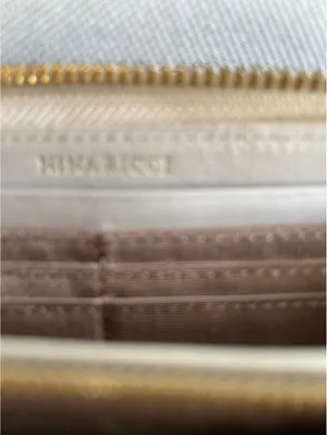 Nina Ricci Textured Leather Raffia Style Long Wallet Excellent pre-loved thumbnail 4