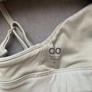 Alo Yoga Alo Yoga Splendor Bra Candy Limestone/Black S thumbnail 4