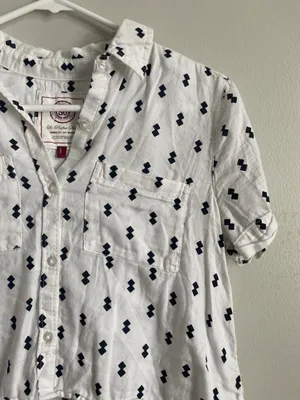 SO Patterned Button Up Top thumbnail 2