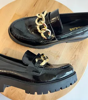 Soda Black Patent Vegan Leather Gold Chunky Chain Loafer Shoe Size 9-9.5 thumbnail 1