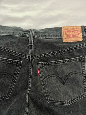 Levi’s 501 Jean Shorts thumbnail 3